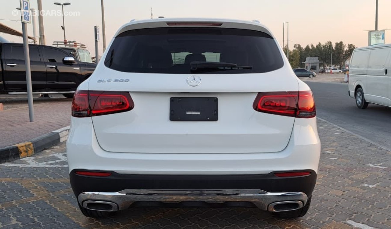 Mercedes-Benz GLC 300 Premium