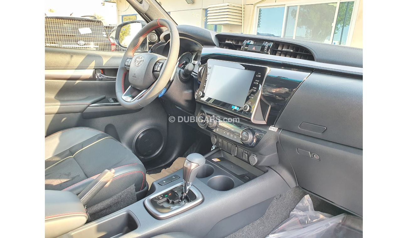 Toyota Hilux Toyota Hilux 2.8 Diesel DC 4*4 6AT GR-S