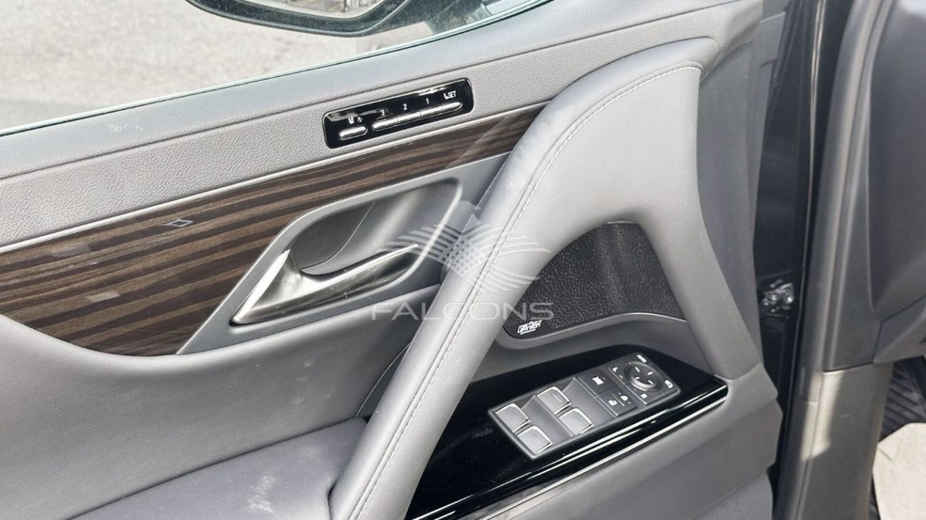 Lexus LX 600 LEXUS/LX600/LX602 3.5L VIP 4WD AT