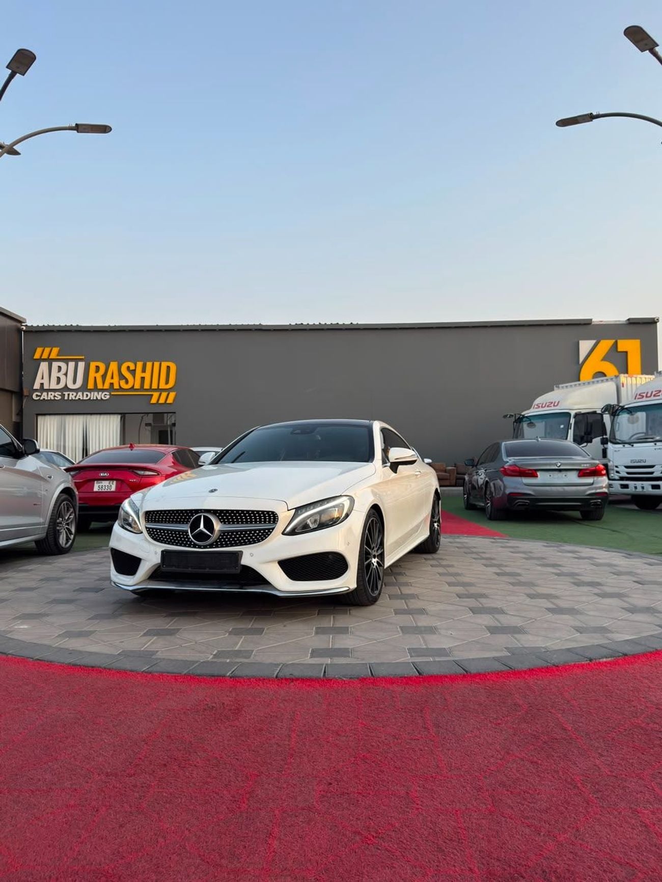 مرسيدس بنز C 200 كوبيه