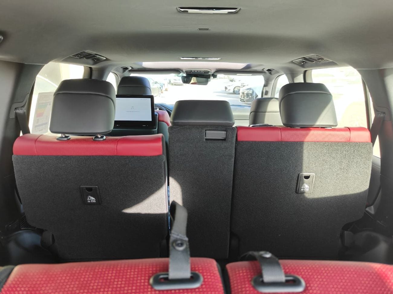 تويوتا لاند كروزر 2026 Toyota Land Cruiser LC300 VXR Full-Option with Radar 3.3L V6 Twin Turbo Diesel A/T Export Only