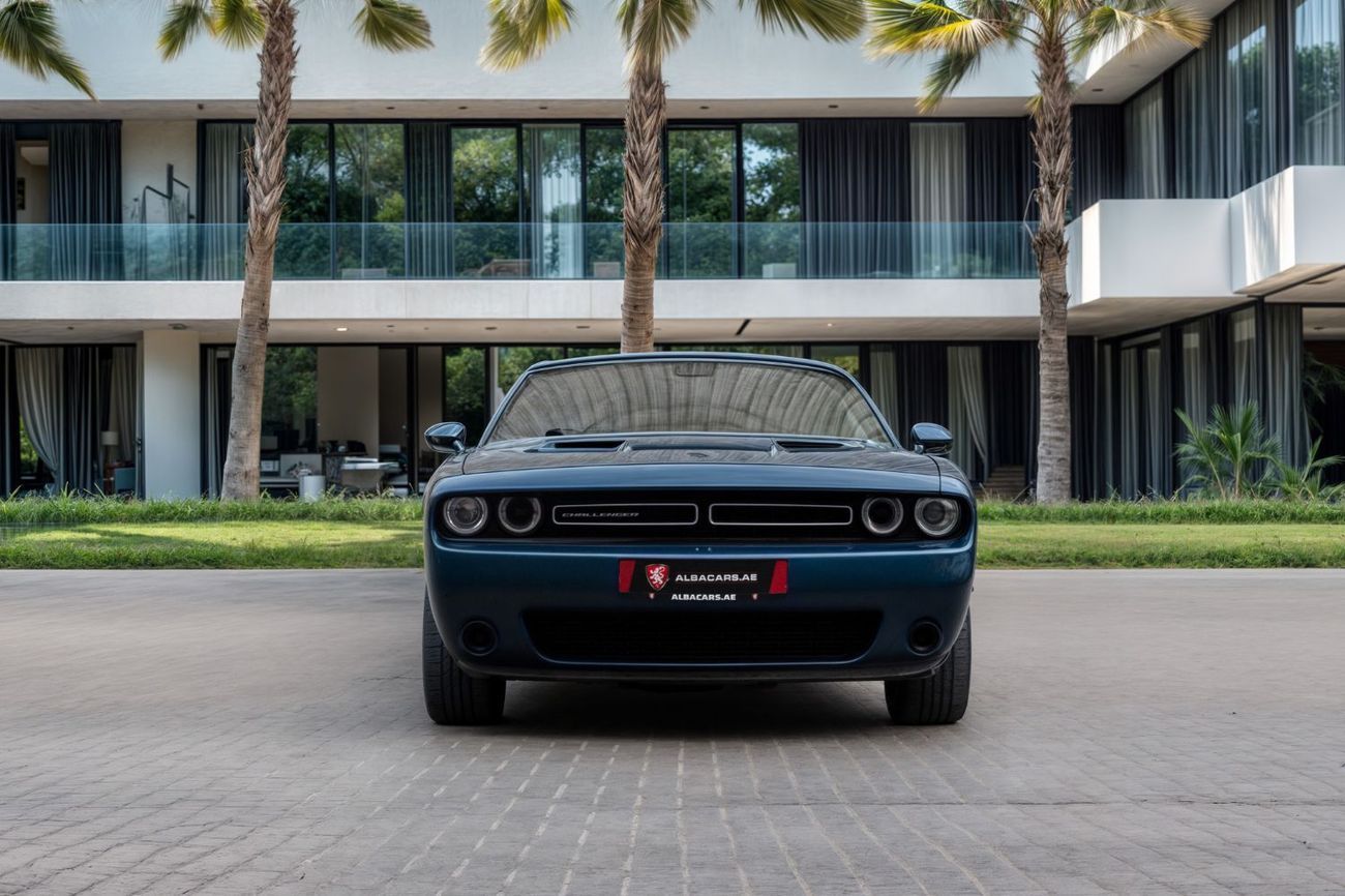 Dodge Challenger V6 SXT | 2,056 P.M  | 0% Downpayment | Impeccable Condition!