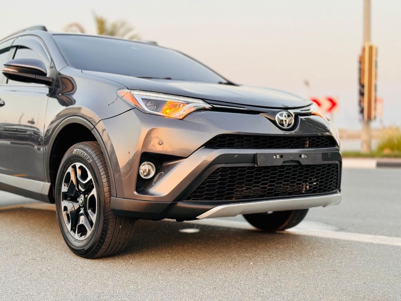 Toyota RAV4 PREMIUM CONDITION | REAR VIEW CAMERA | RHD | 2.0L PETROL | SUNROOF | PARKING SENSOR