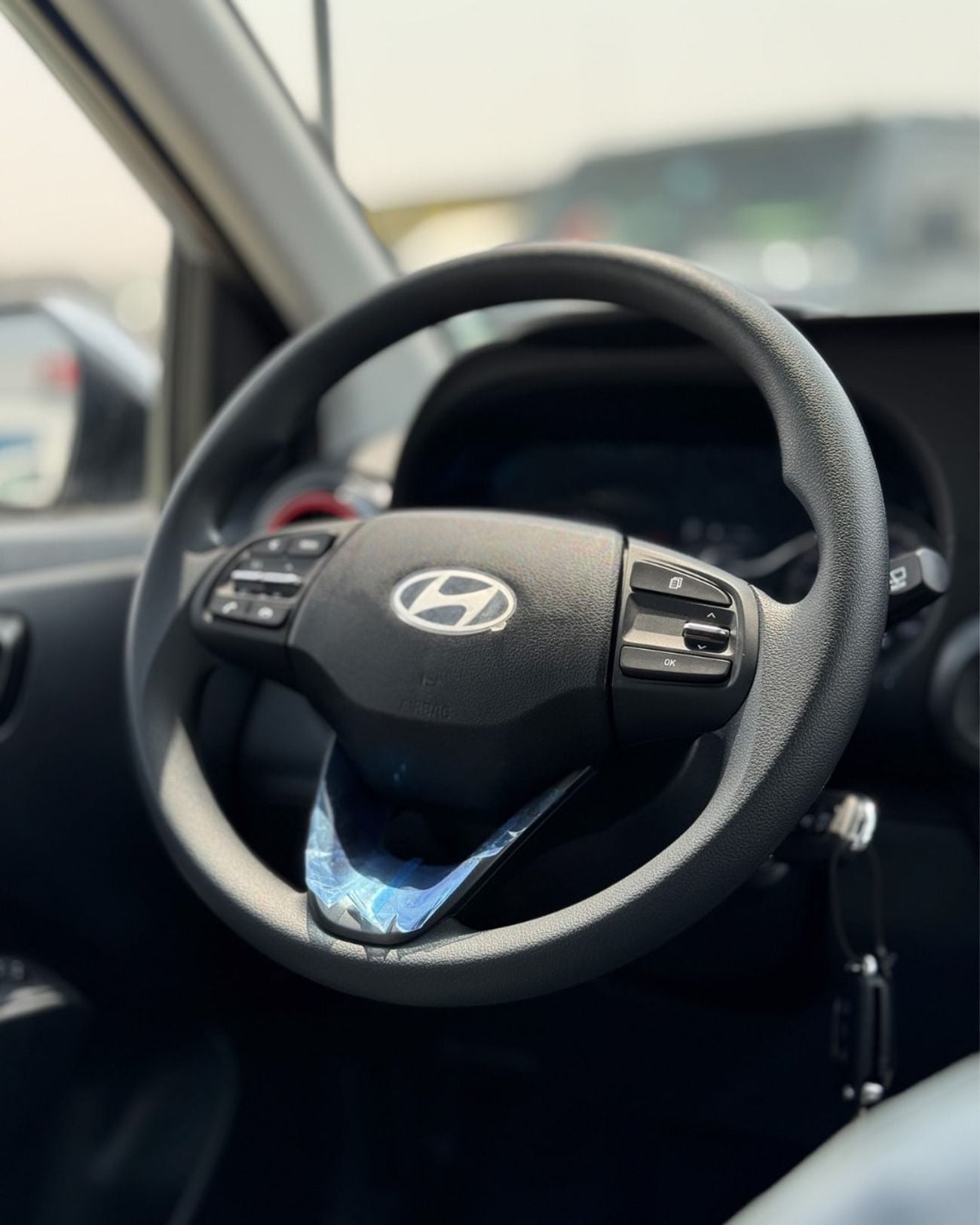 هيونداي جراند i10 SMART GRAND I10 (HATCHBACK ) 1.2L SILVER COLOR - BASIC