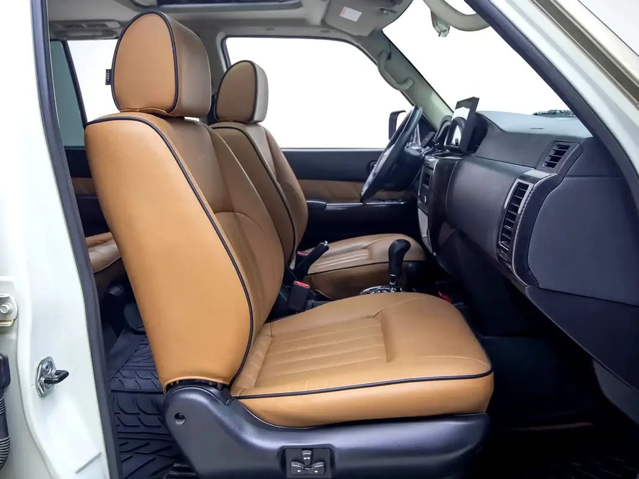 Nissan Patrol SUPER SAFARI Patrol | Super Safari | GCC Spec | Dealer Warranty | Pristine Condition