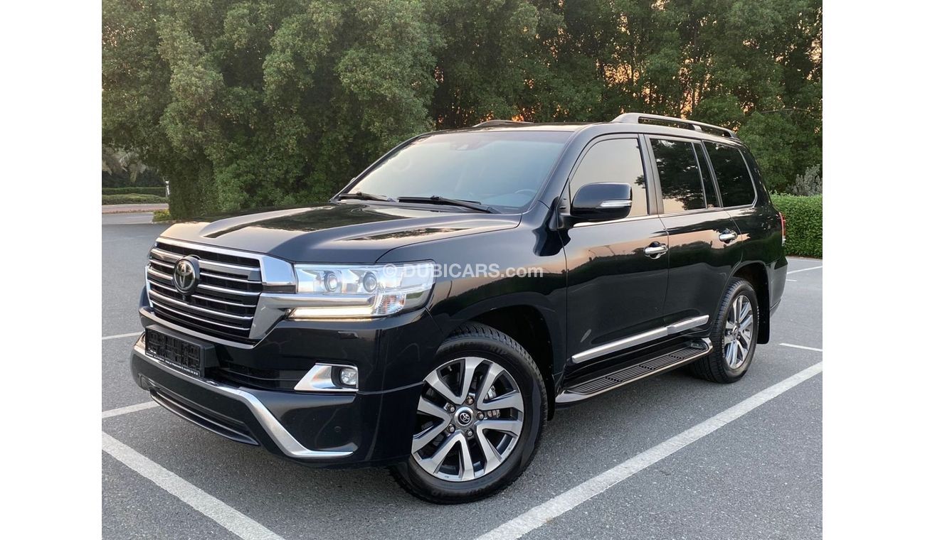 Toyota Land Cruiser Toyota Land Cruiser VXR 2016 V8 5.6L Diesel Orginall Paint - Perfect condition - Full Options