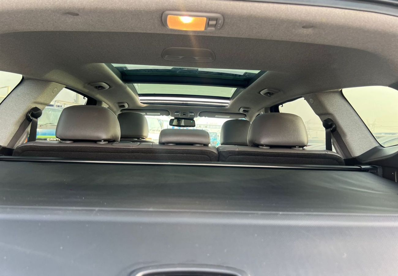 Hyundai Santa Fe 2020 Hyundai Santafe Full Option Panoramic View - 2.4L V4 - With Radar & Sensor -