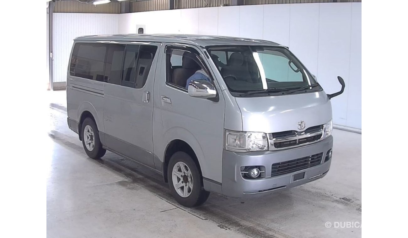 Toyota Hiace Used RHD REGIUSACE Van LONG SUPER GL 4WD/KDH205V Lot # 596