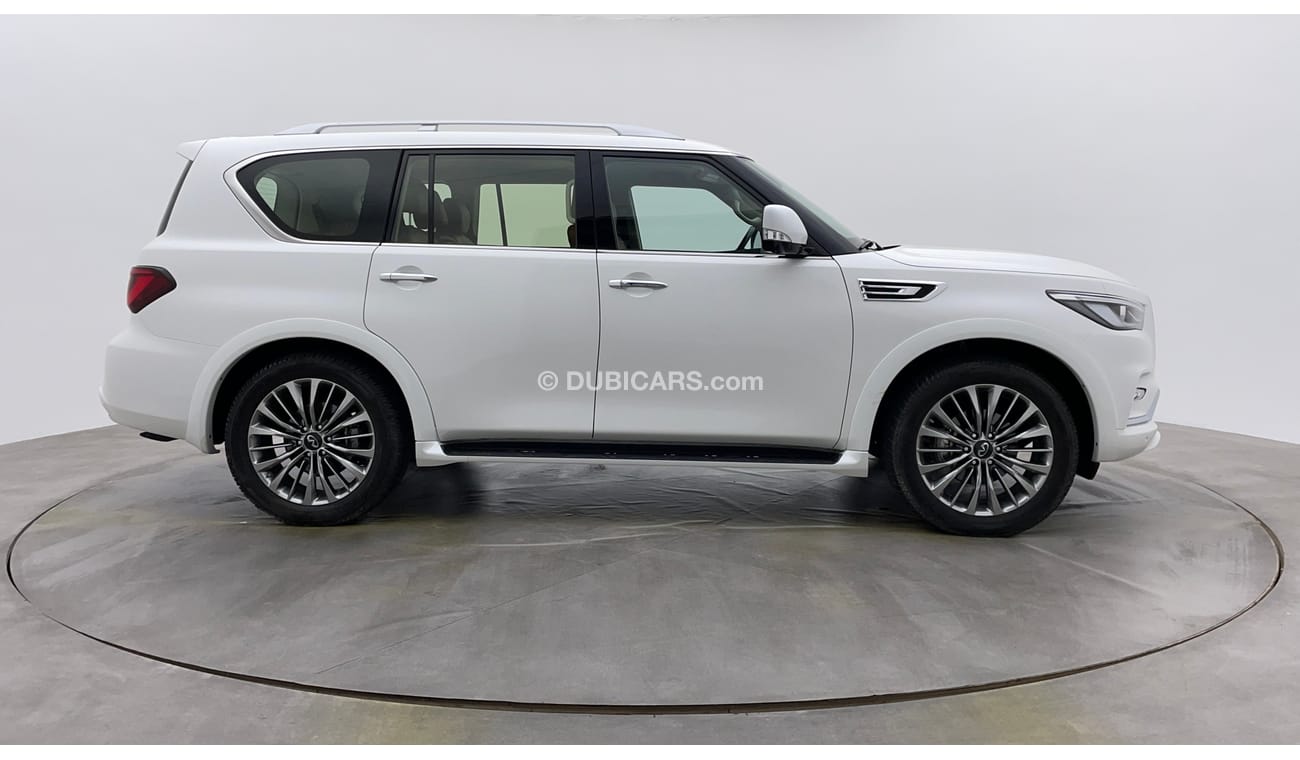 Infiniti QX80 LUXURY 5,700