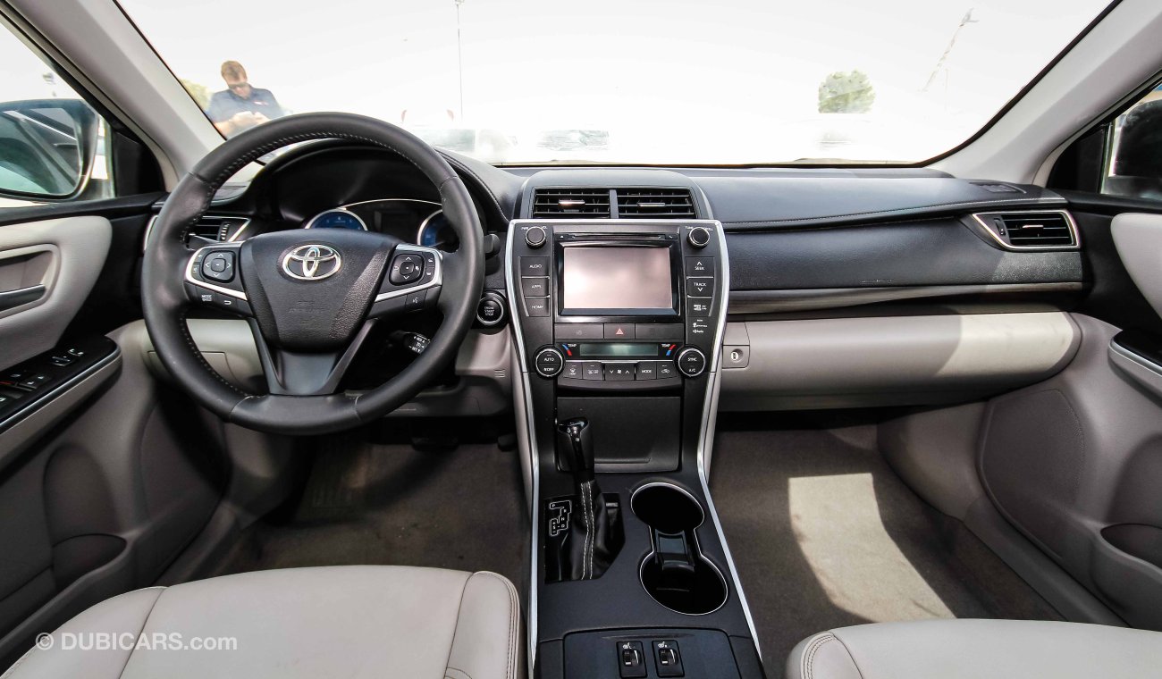 Toyota Camry XLE