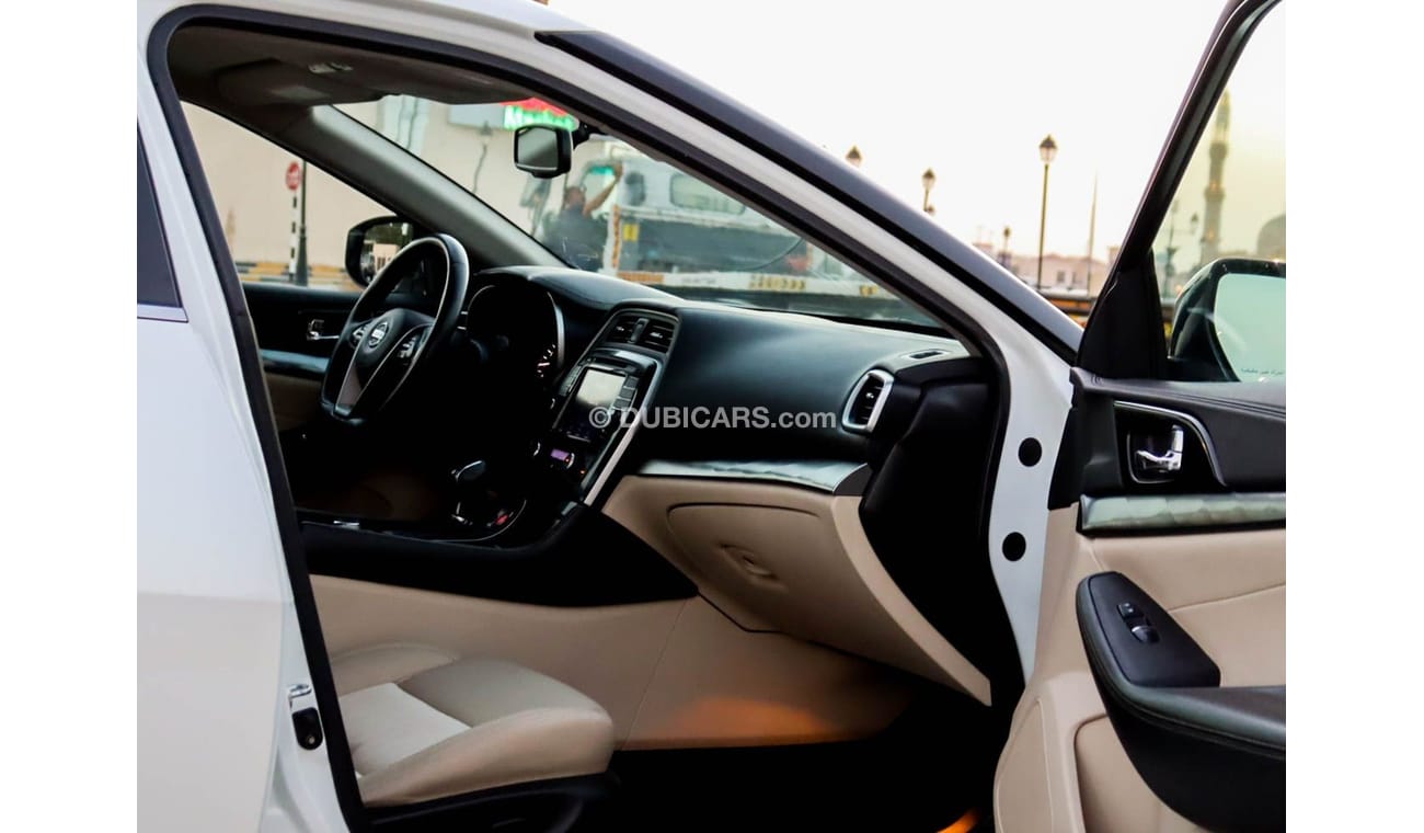 نيسان ماكسيما سيارة نيسان ماكسيما SV (A36) موديل 2019، سيدان بأربعة أبواب، 3.5 لتر، 6 أسطوانات، بنزين، أوتوماتيكية