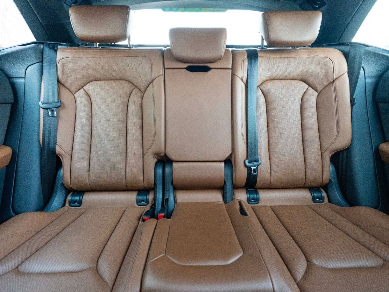 Audi Q8 55 TFSI quattro Luxury 3.0L (340 HP)