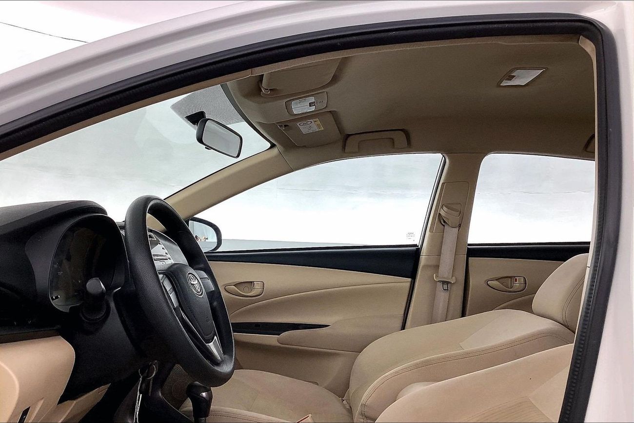 Toyota Yaris SE / E | Guaranteed Warranty | 0 Down Payment