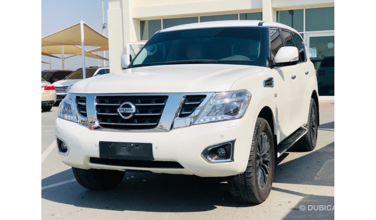 Nissan Patrol Nissan patrol titanium A large machine perfect condition original Paint