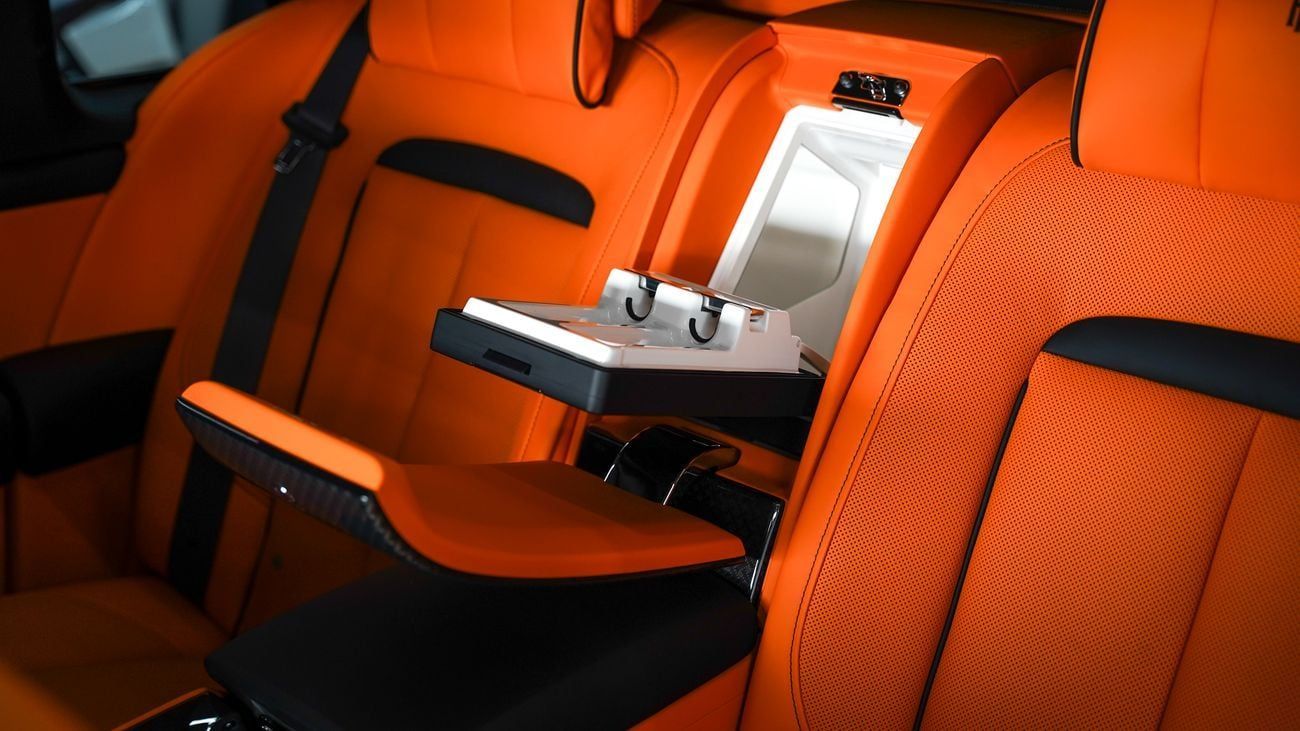 Rolls-Royce Cullinan 2025 ROLLS ROYCE CULLINAN | BLACK BADGE | | FULL OPTION