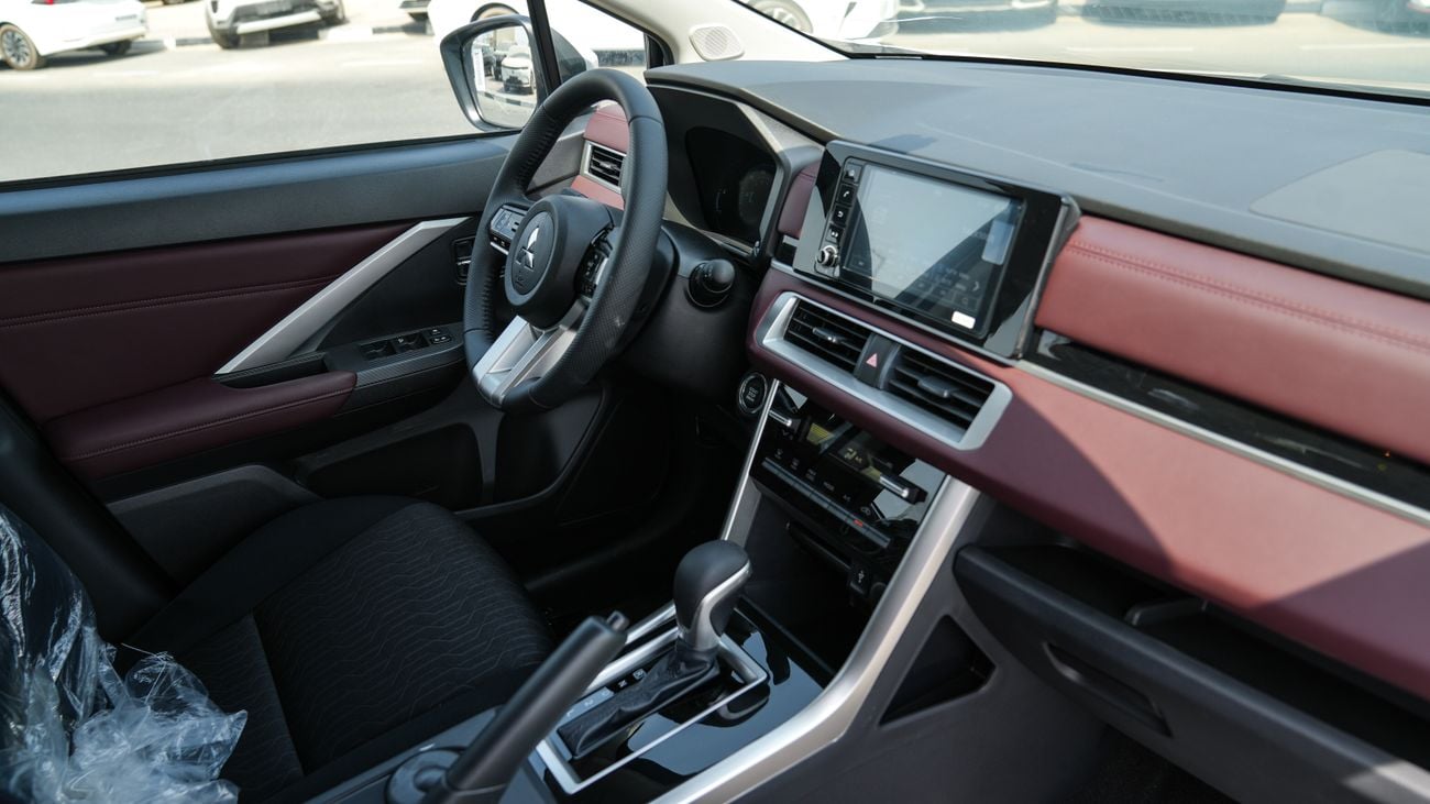 Mitsubishi Xpander Cross