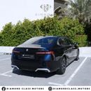 بي أم دبليو i5 BMW i5 eDrive 35L Panoramic M kit Brand New Zero Km for UAE Registration
