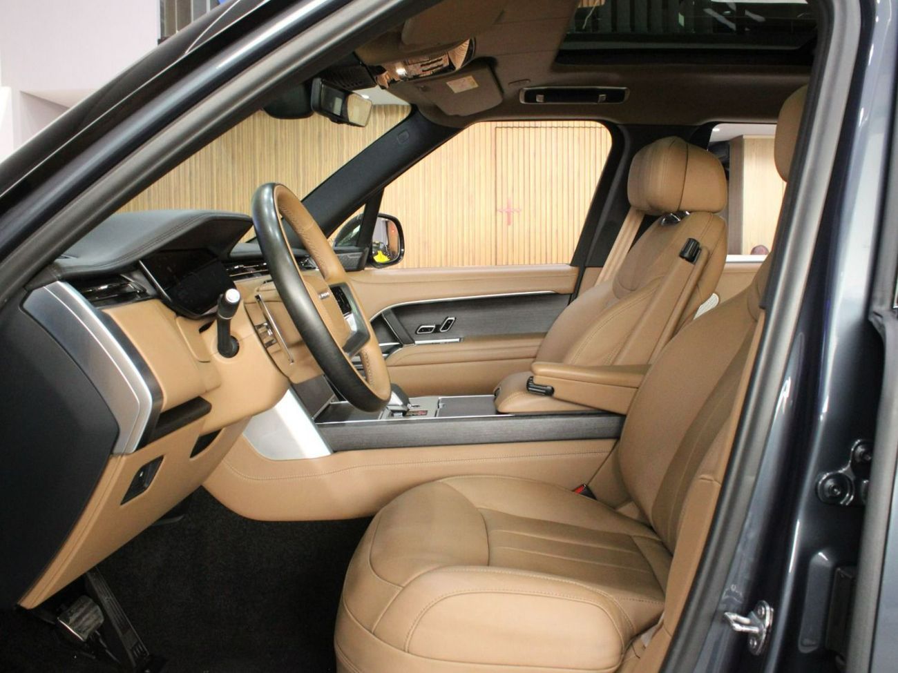 لاند روفر رينج روفر Vogue P550 Autobiography | BRAND NEW!