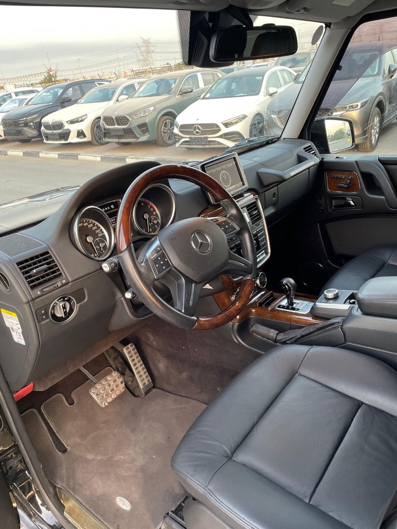 Mercedes Benz G550