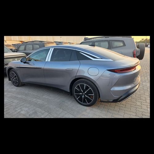 بي واي دي هان L EV LiDAR Edition 701km Range