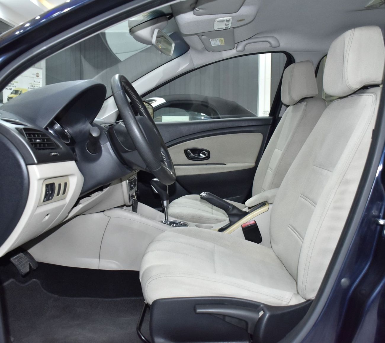 Renault Megane EXCELLENT DEAL for our Renault Megane ( 2015 Model ) in Blue Color GCC Specs