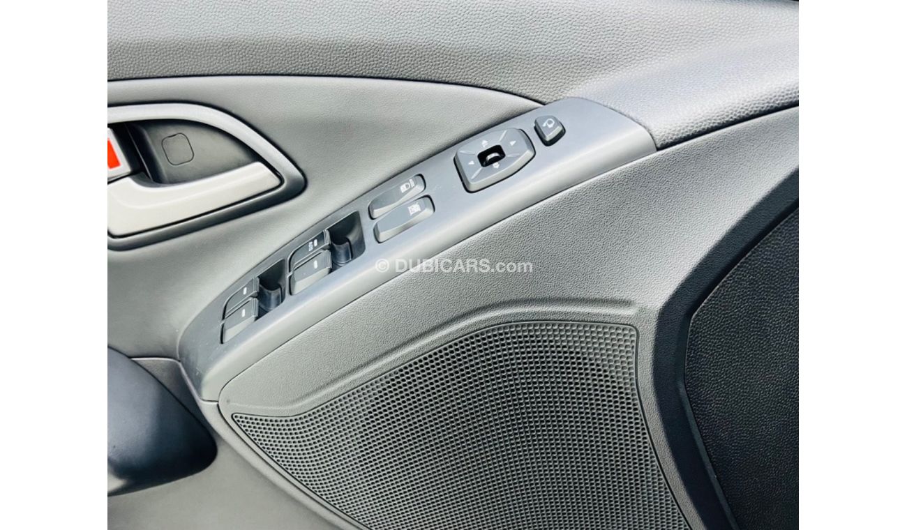 Hyundai Tucson GLS GCC .. Full Options .. Perfect Condition .. 4CYL