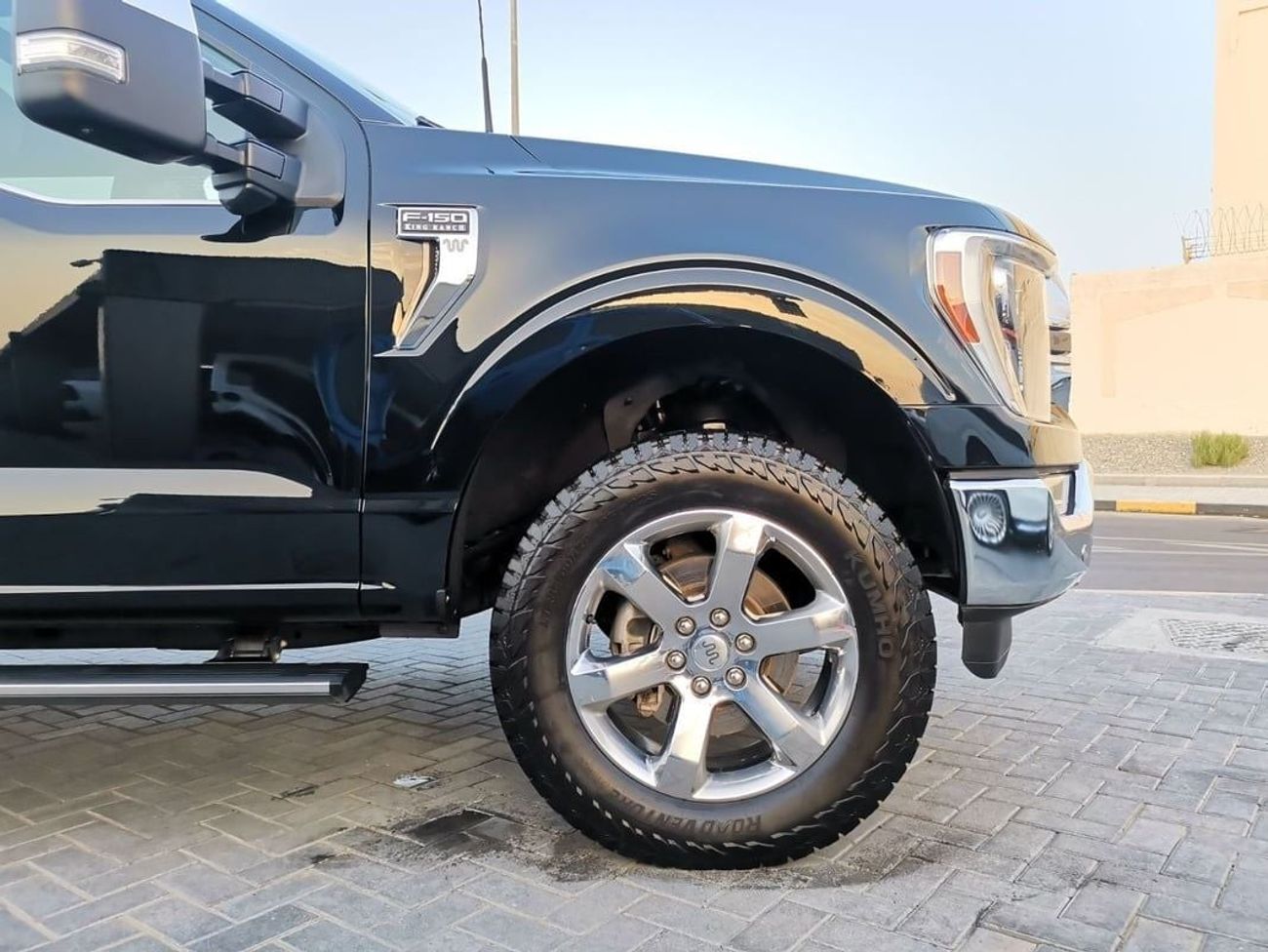 فورد F 150 Ford F-150 KING RANCH ( XL ) - 2023 - Black