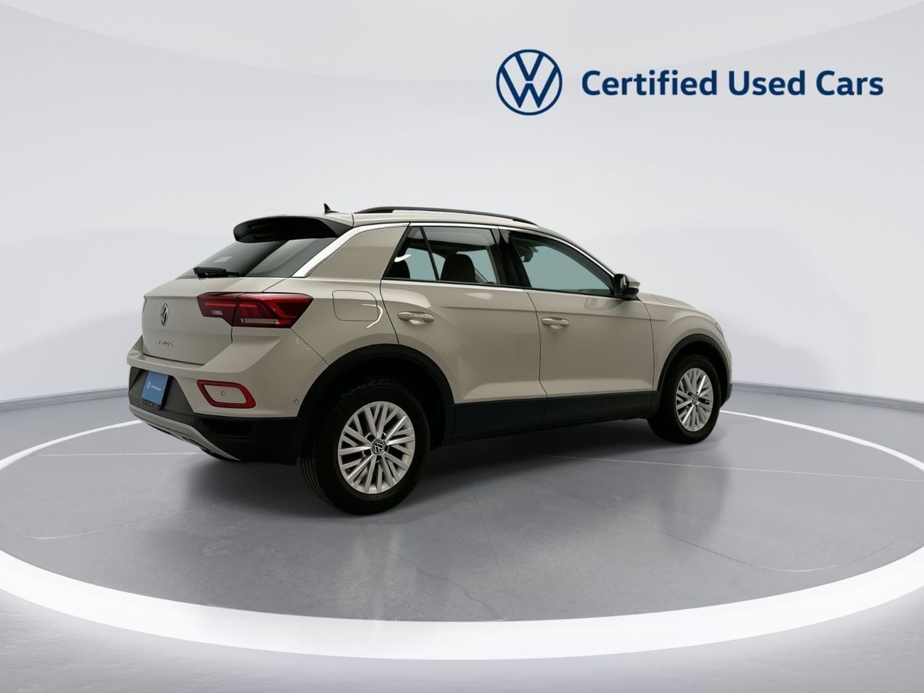 فولكس واجن T ROC Life 1.4L