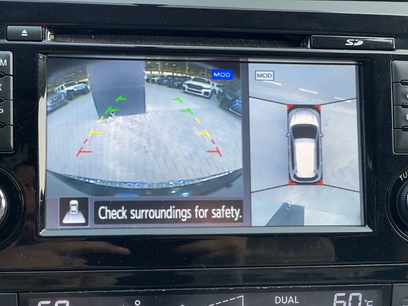 Nissan Rogue SV / 2.5 V4  / 360 CAMERA /KEYLESS ENTRY AND START / CLEAN AND SERVICED