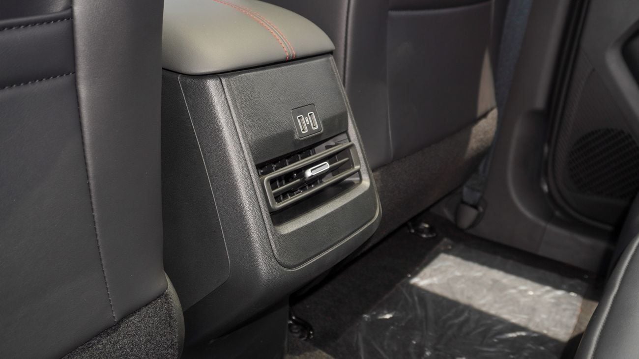 Changan CS35 Plus Brand New Changan CS55 Plus 2025 1.5L FWD Petrol |White/Black |N-CS55-PLUS-25 |FOR EXPORT AND LOCAL