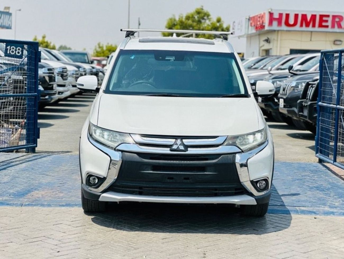 Mitsubishi Outlander Full option, Right hand drive