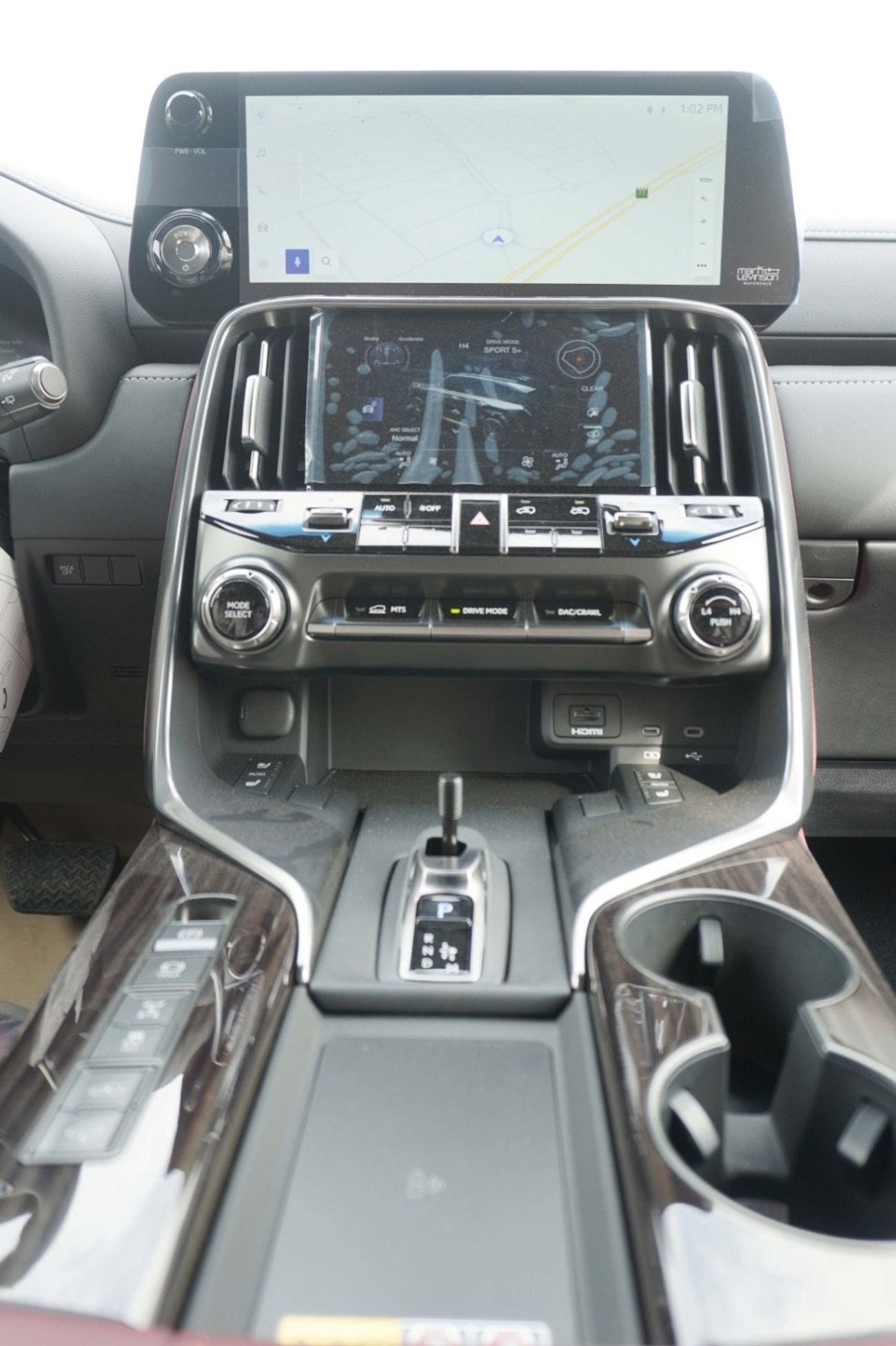 Lexus LX 700h LX700h