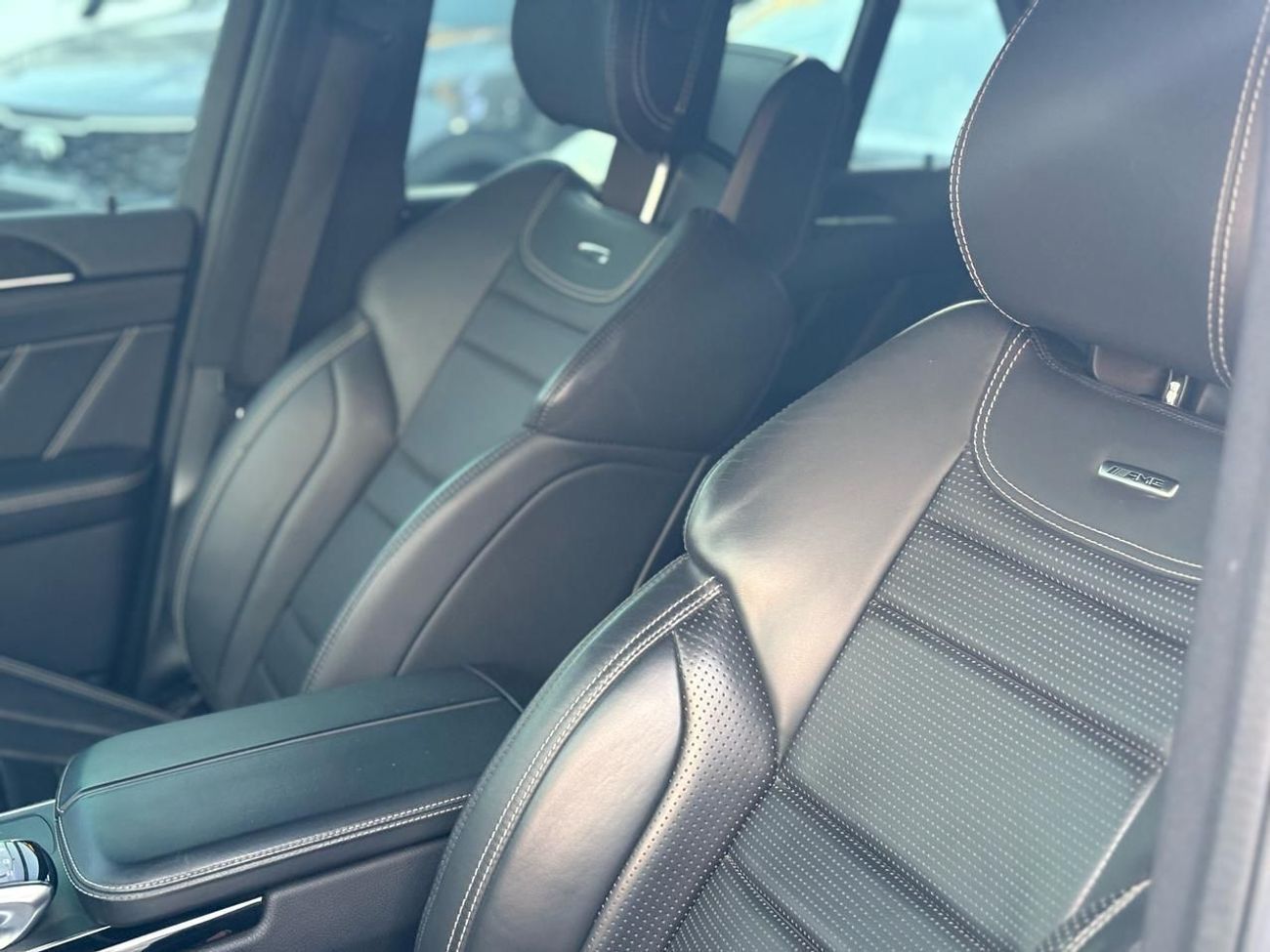 مرسيدس بنز GLE 63 MERCEDS GLE 63 2016