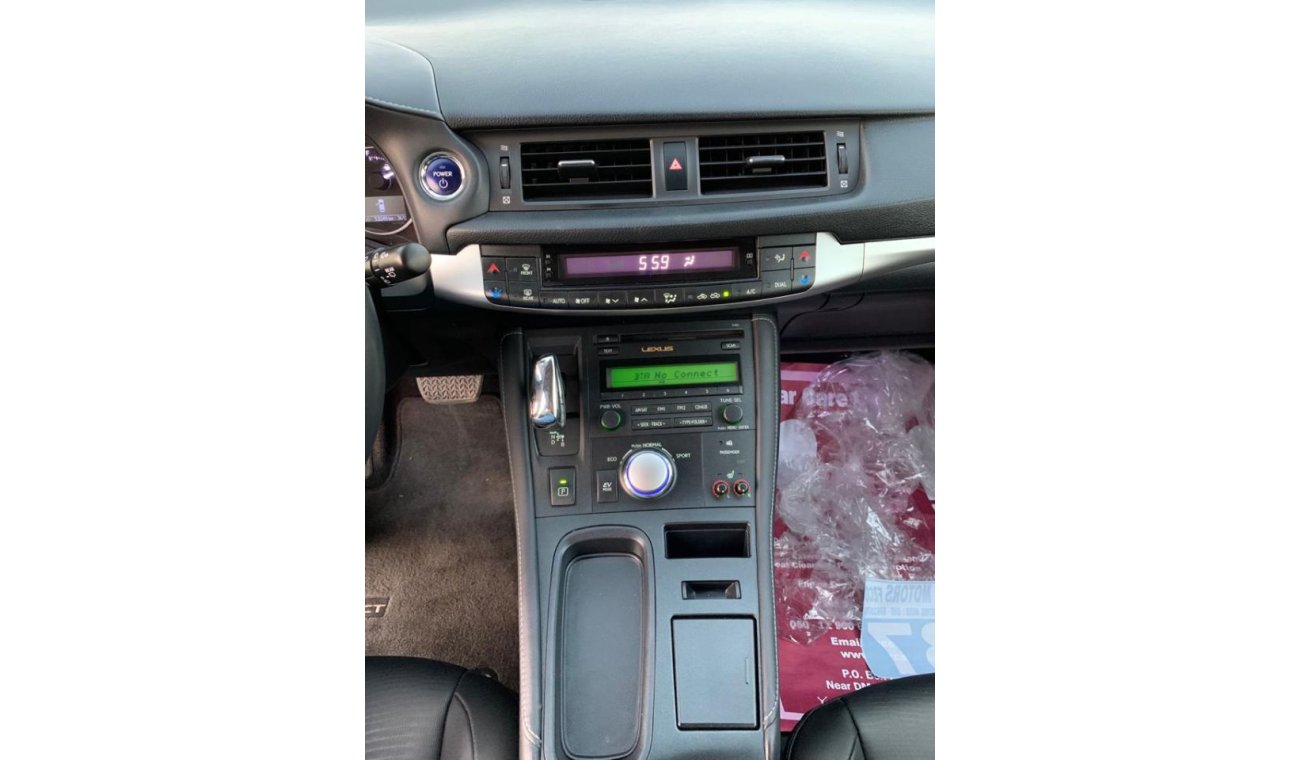 Lexus CT 200h F-SPORTS LIMITED HYBRID ENGINE 1.8L V4 2011 AMERICAN SPECIFICATION