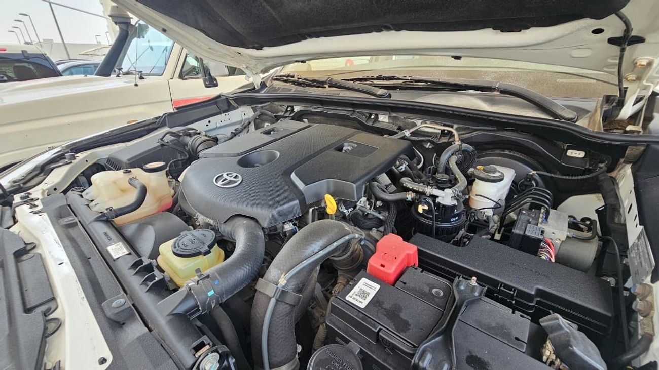 Toyota Fortuner STD D