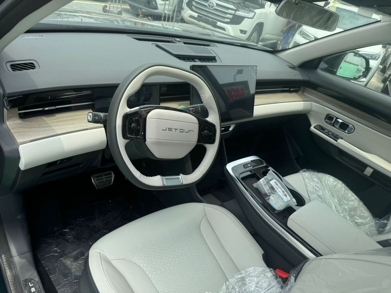 Jetour Dashing 1.6L PETROL LUXURY 2025 GCC