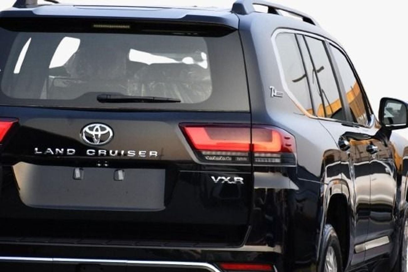 تويوتا لاند كروزر TOYOTA LAND CRUISER LC300 VXR 3.5P 2025