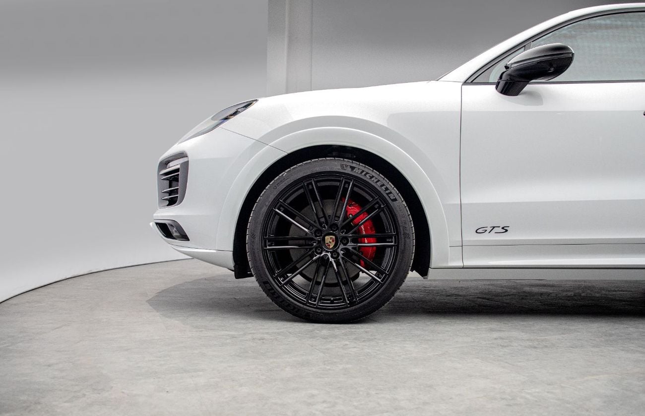 بورش كايان GTS