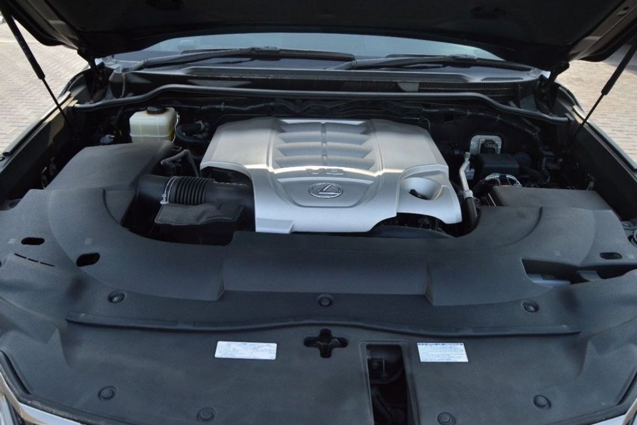 لكزس LX 570 Full option clean car