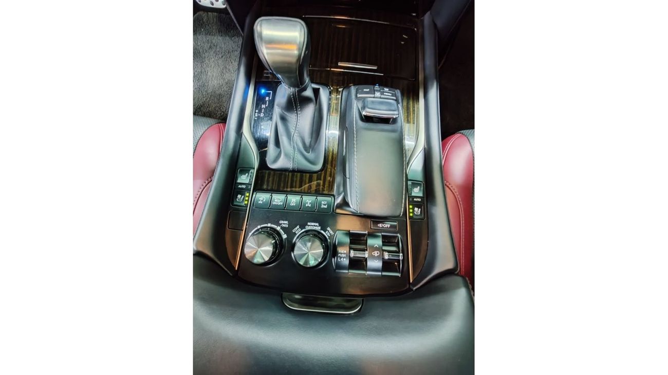 لكزس LX 570 سبورت Warranty one year