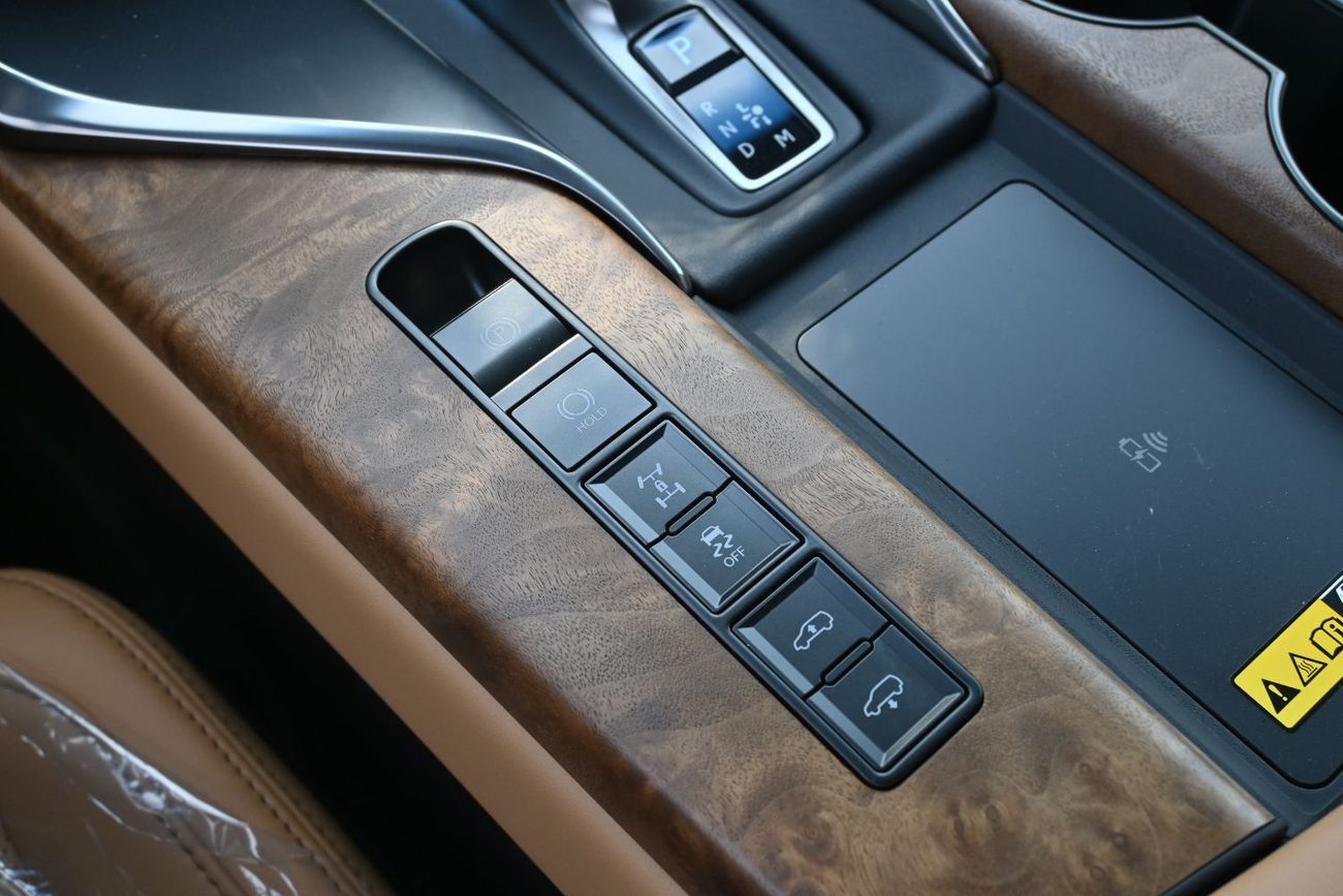 Lexus LX700h SIGNATURE 3.5L Twin-Turbo + Hybrid V6, Model 2026, Color Black inside Tan