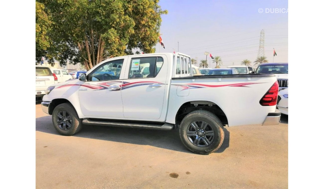 تويوتا هيلوكس Toyota Hilux - 2.4 - diesel / automatic