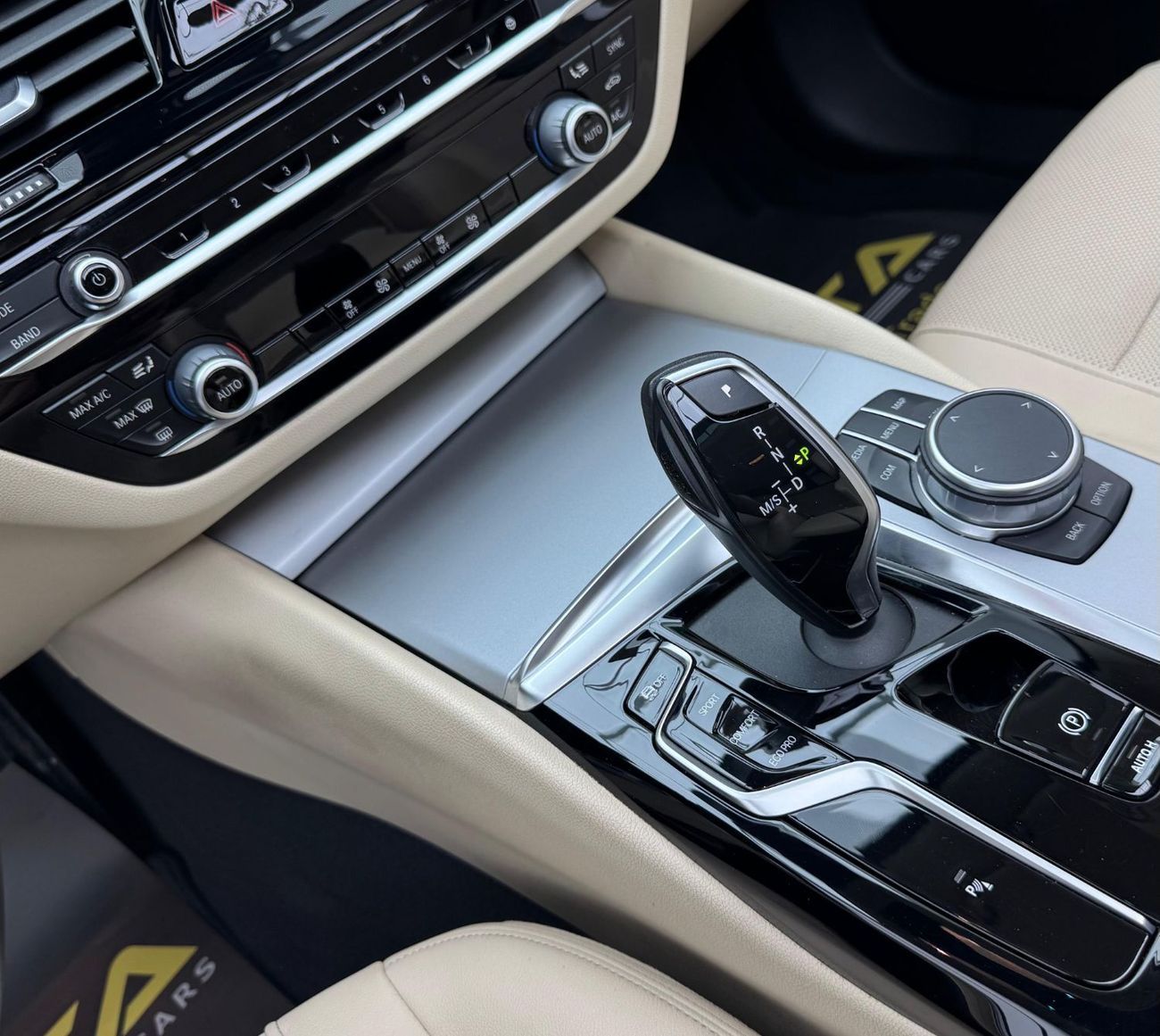 بي أم دبليو 520i Std 2.0L 2021 BMW 520i, BMW Service History, BMW Warranty & Service Contract, Excellent Condition, G