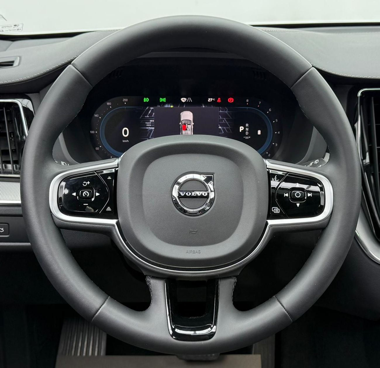 فولفو XC 60 2.0T B5 MHEV R Design (AWD) 2023 Volvo XC60 B5 Dark Edition, Warranty Till 31-05-2026, Service Inclu