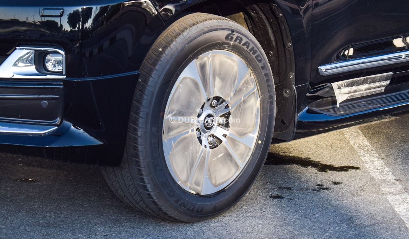 Toyota Land Cruiser VXR Grand Touring