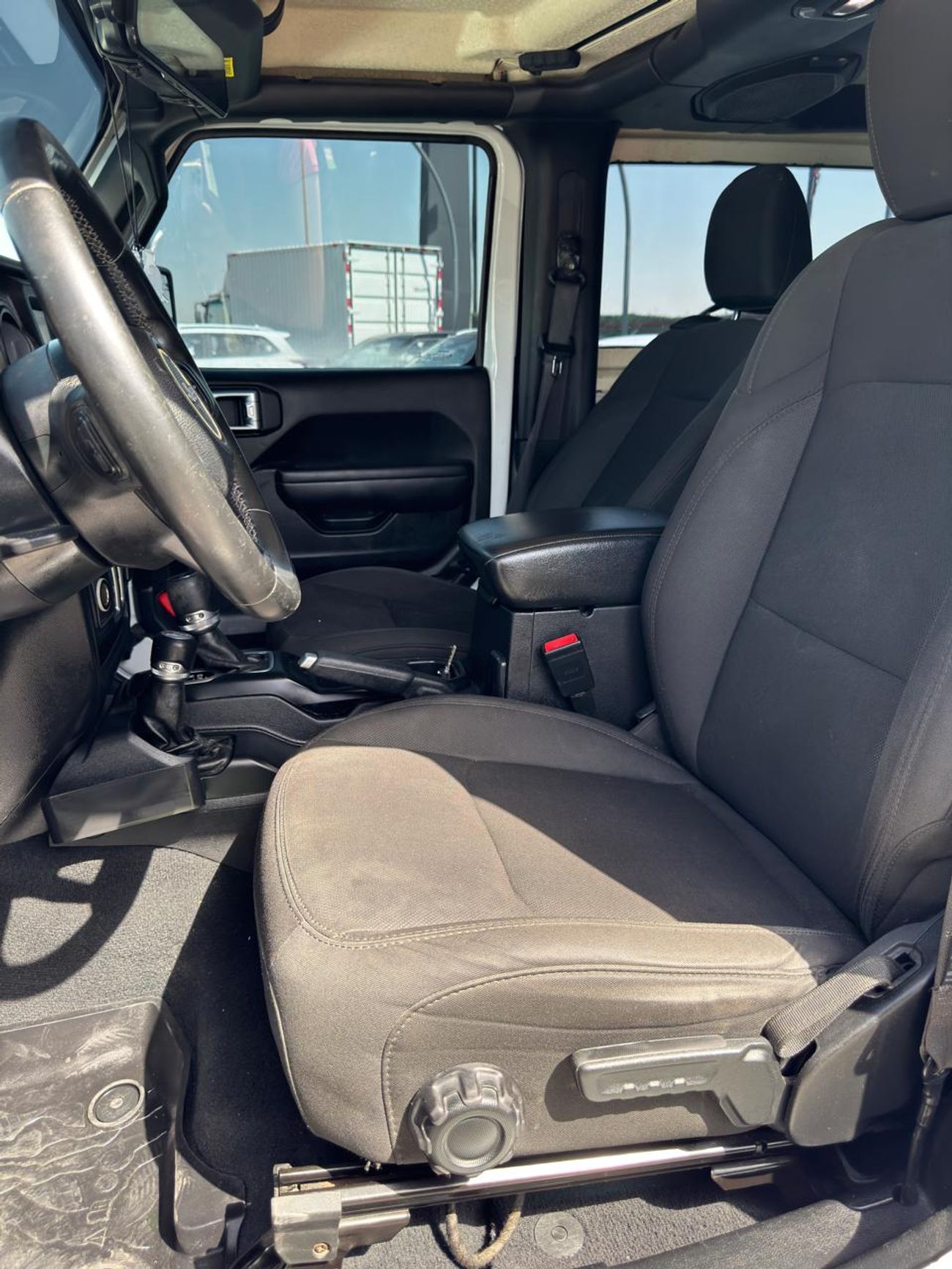 جيب رانجلر Sport S 3.6L M/T