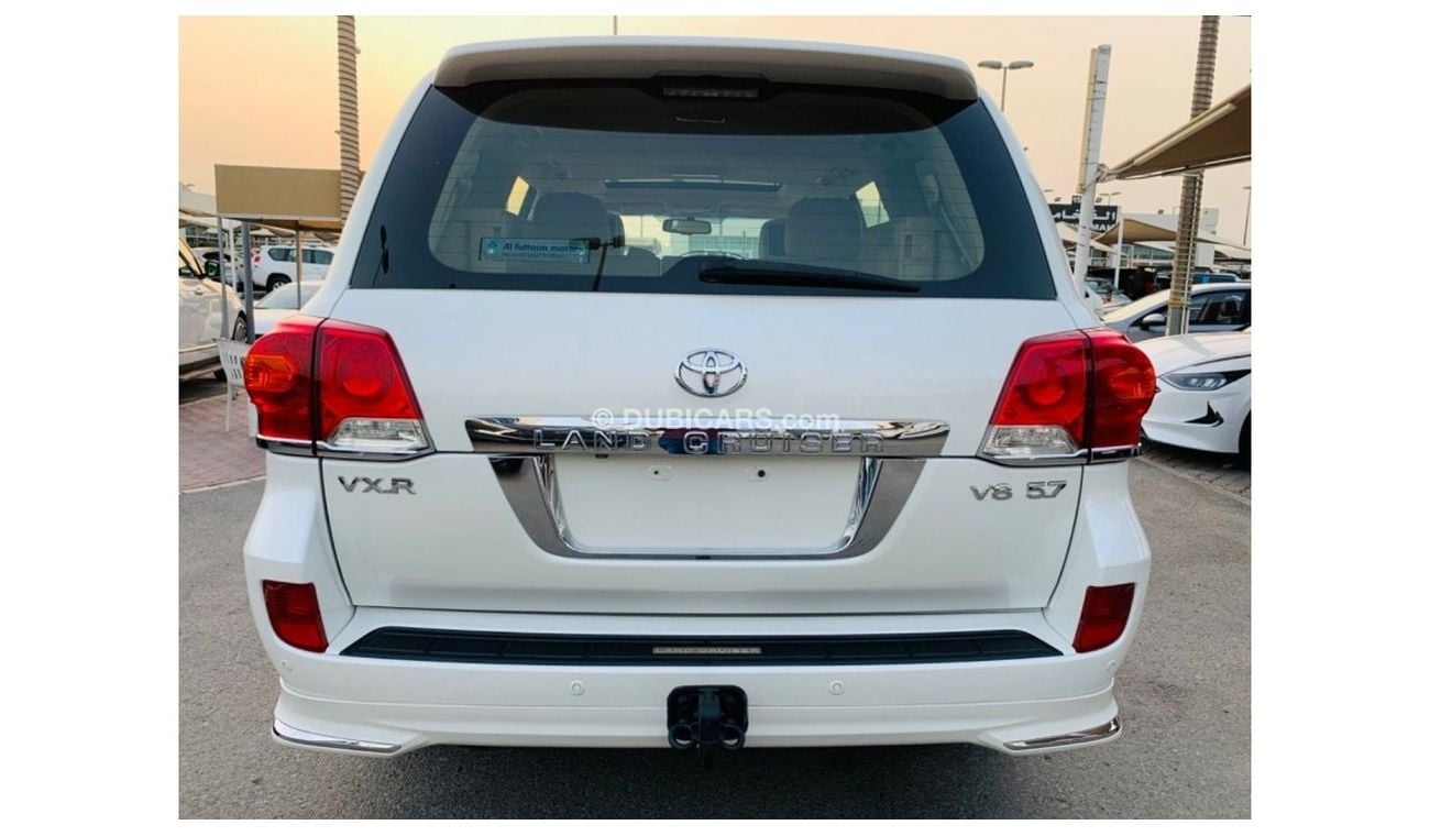 Toyota Land Cruiser VXR