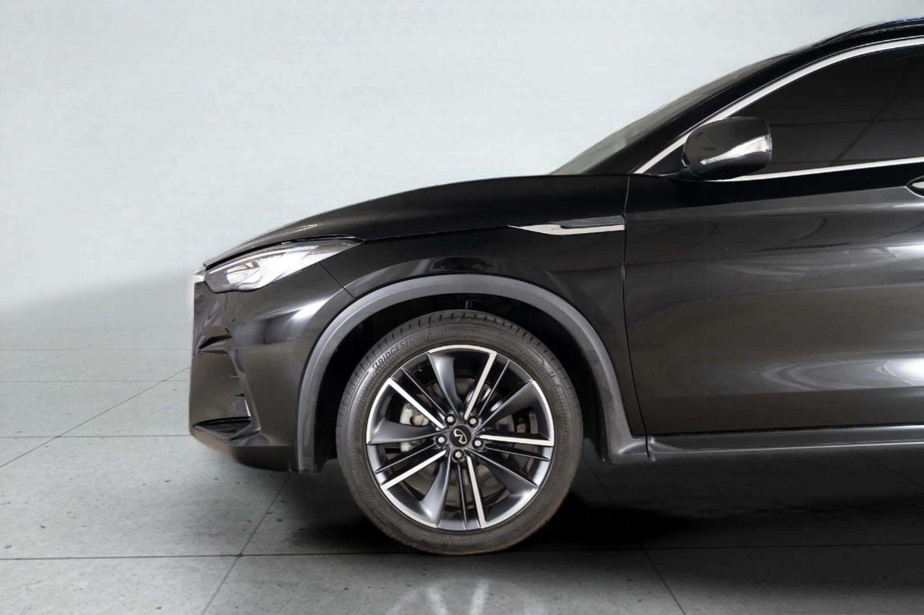 إنفينيتي QX55 LUXE 2.0
