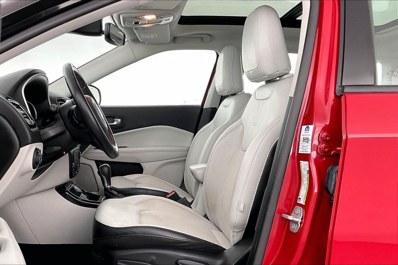 فولكس واجن تيجوان R-Line | شامل الضمان | 0 ﺪﻔﻋﺓ ﺃﻮﻟﻯ