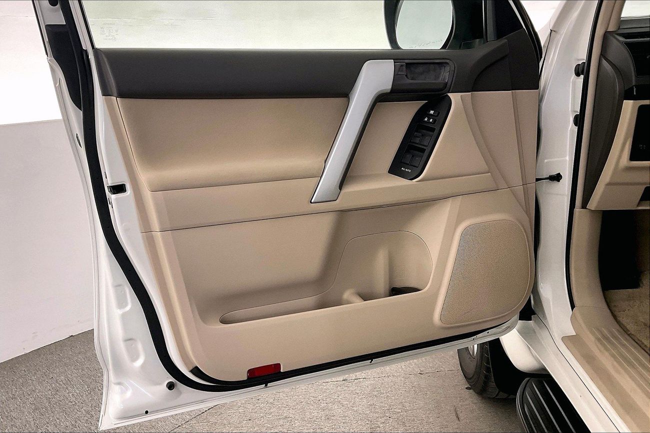 تويوتا برادو GXR | شامل الضمان | 0 ﺪﻔﻋﺓ ﺃﻮﻟﻯ